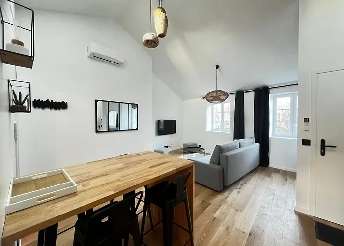 Clermont-fd Jaude N2 קלרמונט-פרנד